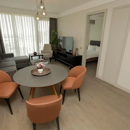 Appartement Retro 9 Homes & *